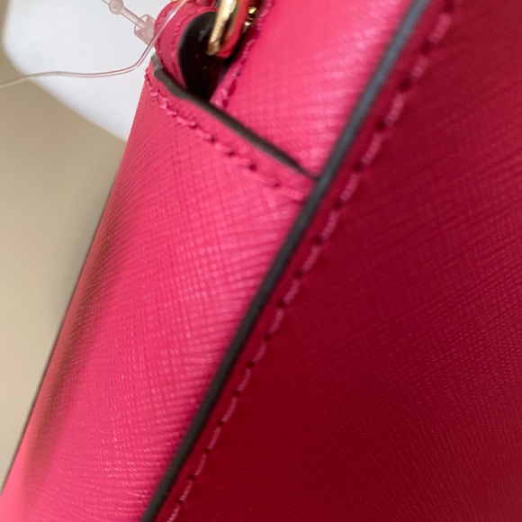 Michael Kors LG crossbody - Picture 7 of 7